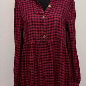 Zara Red and Black Plaid Shirt Size XS